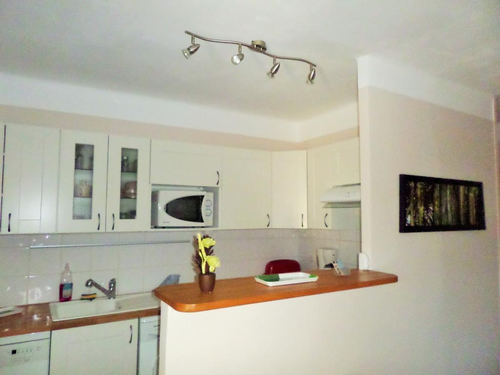 Apartment Appart'17-domaine De La Source